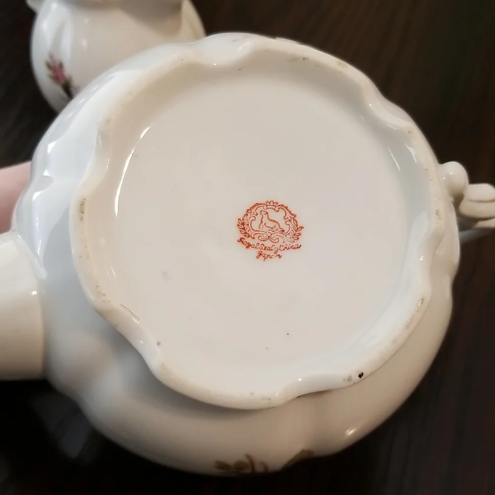3pc Porcelain Tea Set - Picture 14 of 16